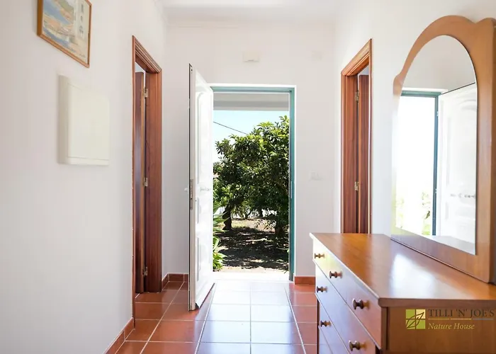 Dom wakacyjny Tilli'n'joe's Nature House Moita dos Ferreiros